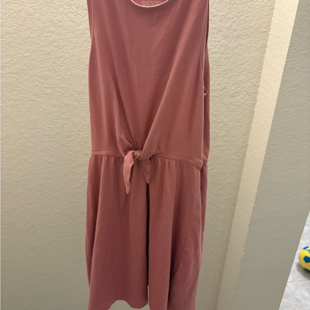 Sleeveless Pink Dress with Tie Waist